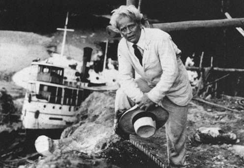 Fitzcarraldo With Hat (29KB)