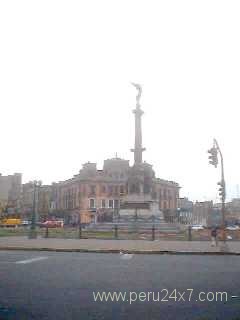 PLAZA DOS DE MAYO