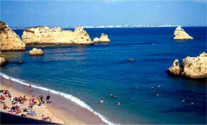 The best vacations ! The best of Portugal tourism. And the cheapest for groups.