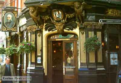 Salisbury Pub, Covent Garden