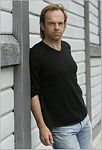 Click to see big picture (191x282 pixels; 11 KB))