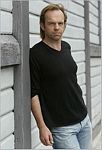 Click to see big picture (191x282 pixels; 19 KB))