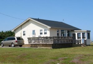 the lookout cottage on brackley beach.