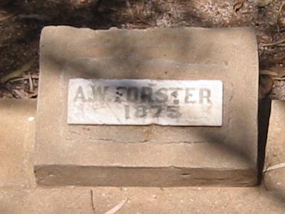Armourer Forster's grave