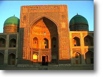 http://www.interq.or.jp/www1/akihitok/akihito/central_aisa/pics/uzbekistan/uzbekistanpice.html