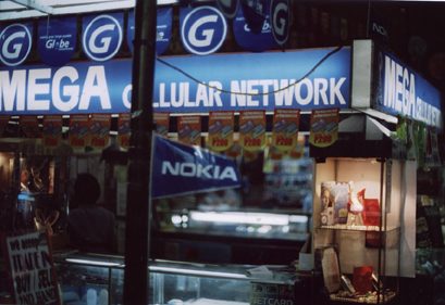 Cellular stores abound in Manila