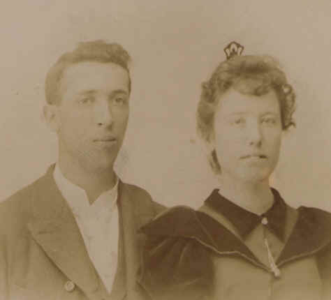 Image 7-2.jpg (166461 bytes)