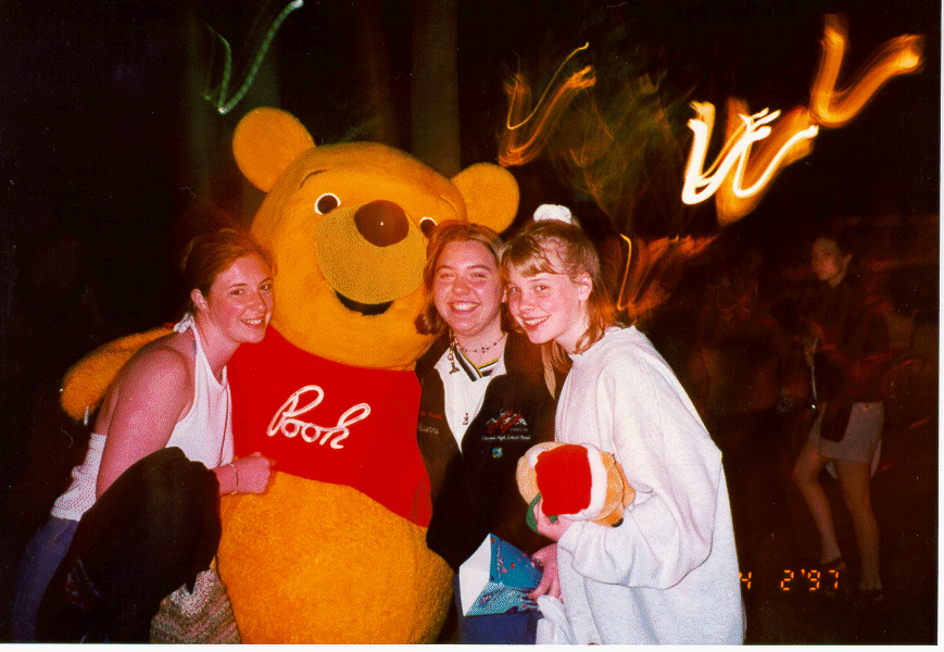 Maret, Adrienne, & Stacy w/
Pooh