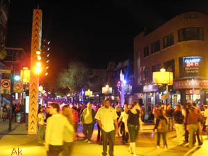 Festival du rire &agrave; Montr&eacute;al. Akiles