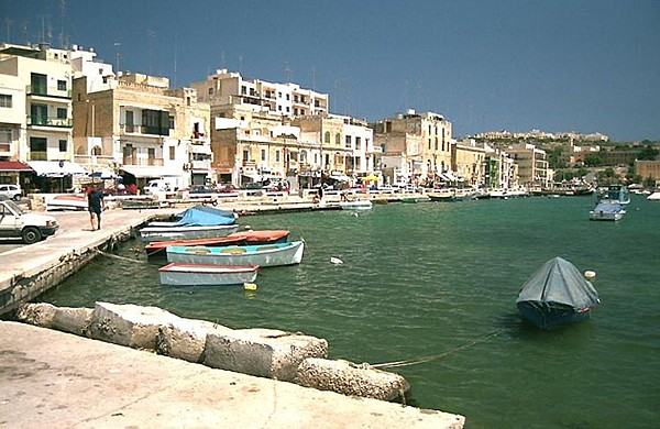 Marsascala promenade
