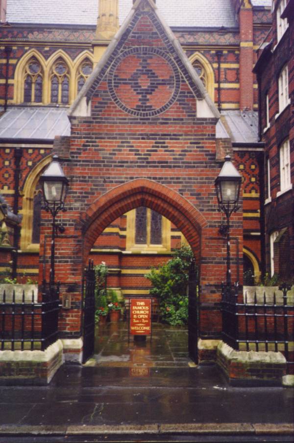 allsaint.jpg