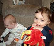 20050203_03-EmilyGraceHiggins6mo_ColinKing1yr_OllieOctopus.jpg