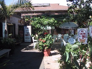Dominique's Swiss Cafe auf Maui