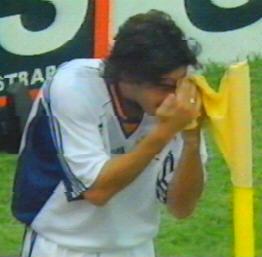 Pablo secndose el sudor