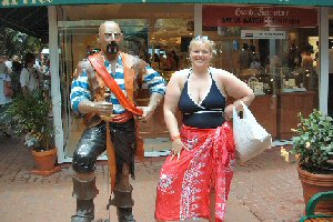cropped picture of Elizabeth with pirate