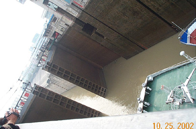 GeZhouBa Dam Ship Gate