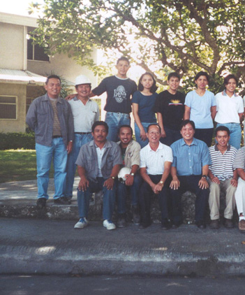 mccifamilypix1.jpg (85972 bytes)