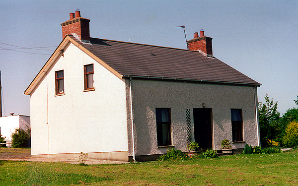 [The Mcfarlane House at Landhead]]