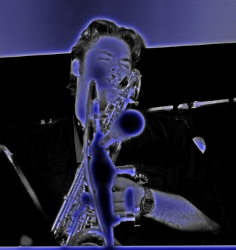 samplefront.jpg (41192 bytes)