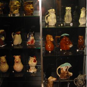 Amusing pots