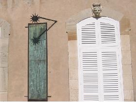 Sun dial