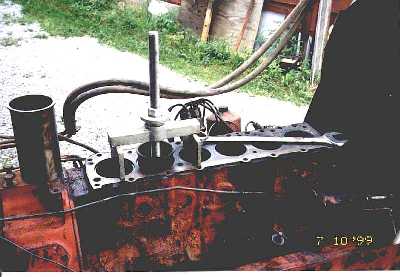 removing the liners of the 706 engine