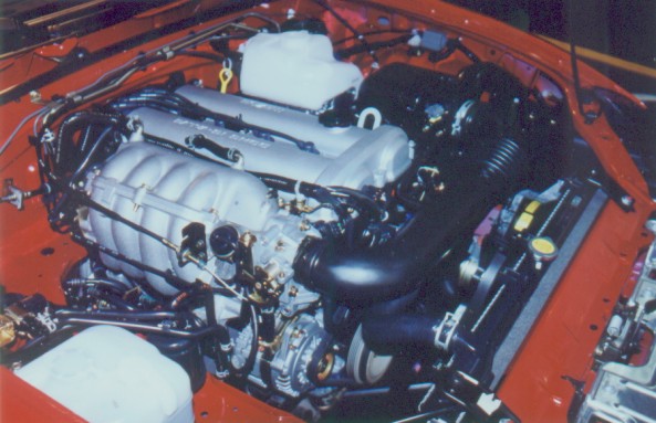 car_Miata_engine.jpg (67833 bytes)