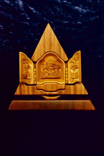 A   small   Altar  `Evolutio   Egocentrismi .