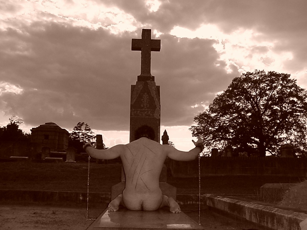 this is a R rated pic, not X!