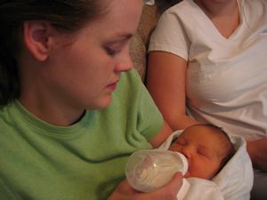 Pic, Emy holding Eirelyn