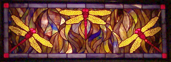 stainedglass.jpg (25320 bytes)