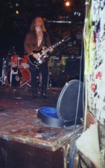 Chuck playing 1978 Les Paul at CBGB's in NYC...