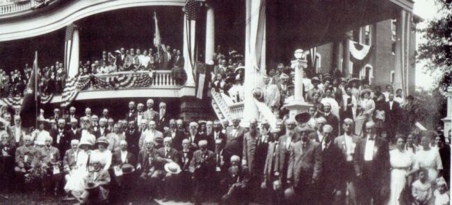 Right image of 1911 Confederate Reunion
