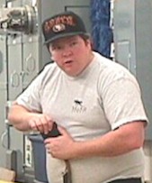 lance~w.jpg (12160 bytes)