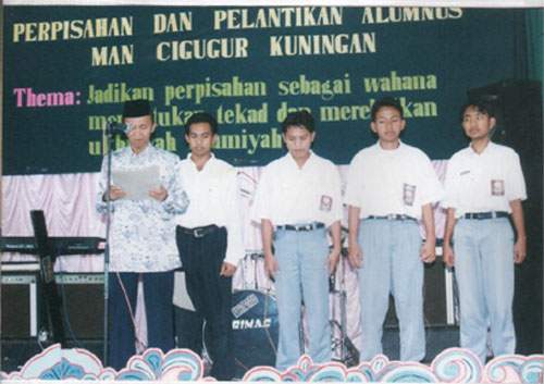 Drs. Sudirno (kepsek), Drs. Rochimin (kamancika), M. Jaenudin, Ano Sutarno, Mas'ud