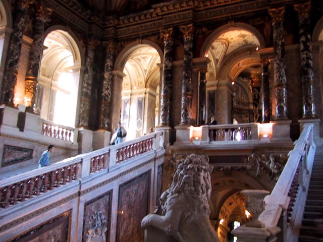 Off image to left is a large sculpture of David and the Lion.