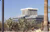 williams_center.JPG (40224 bytes)