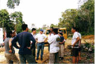 Briefing by Tek.jpg (37439 bytes)