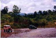 River crossing-2.jpg (15618 bytes)