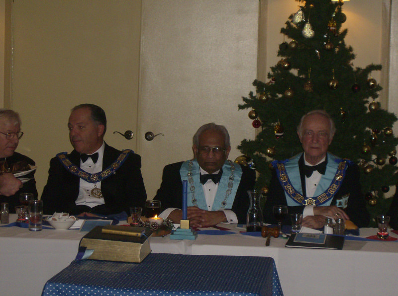 Head table