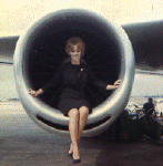 inengine.gif (29815 bytes)
