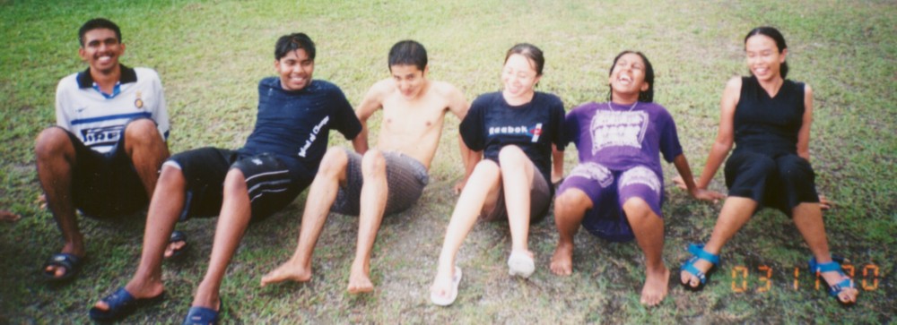 JOHN.. FABIAN.. BENNY.. MELISSA... MERCY and DIANE doing their buisness ?? I DUNNO !!