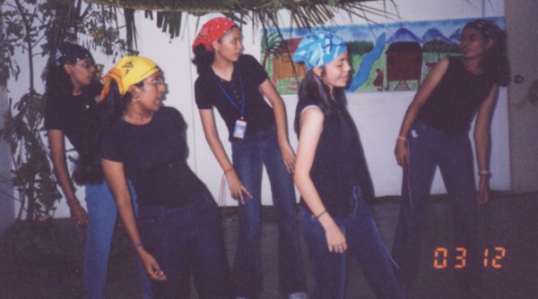 FLORENCE, MERCY, AMY, MELISSA & KATHLIN ... what are dreams made of ??.. surelly not wat they are doin!! hehe