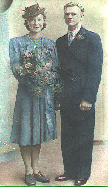 mom & dad's wedding pic