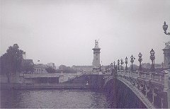 paris-bridge-007.jpg