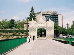 pamplona-20040617-100022-0.jpg