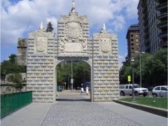 pamplona-20040617-100022-295.jpg