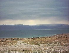 dead-sea-20040220-05.jpg