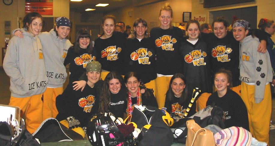 The 2002 Northview Icekat's Broomball Team!