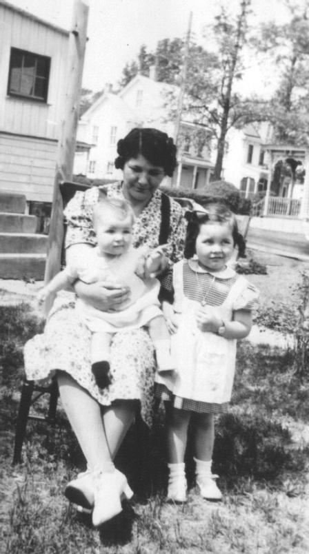 Kate, Shirley and Helen Navone,
image courtesy of Dolores Langley Solberg